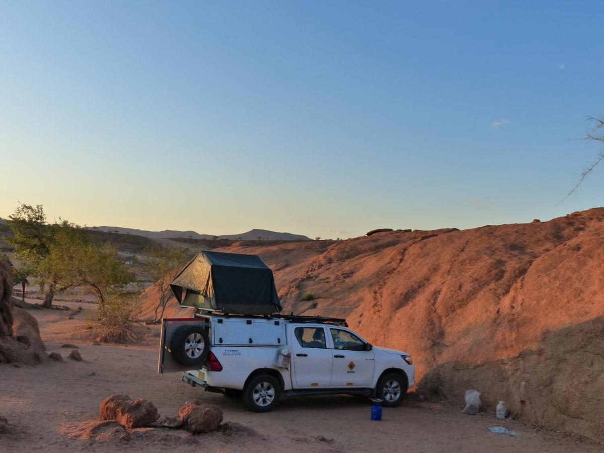 Ozohere Campsite And Himba Village Uis Dış mekan fotoğraf