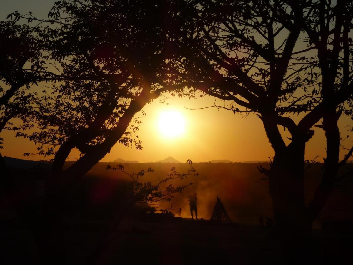 Ozohere Campsite And Himba Village Uis Dış mekan fotoğraf
