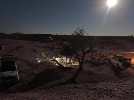 Ozohere Campsite And Himba Village Uis Dış mekan fotoğraf